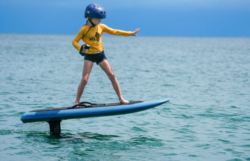 Electric foil board rental – Kids Friendly